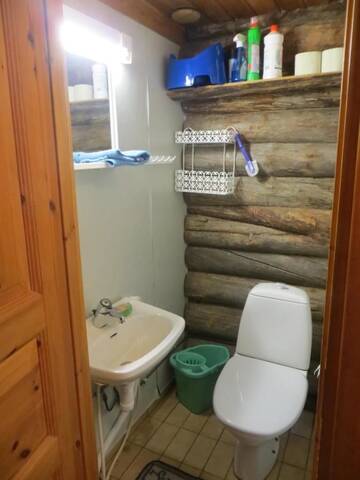 Фото номера Вилла с 1 спальней Дома для отпуска Toola-Lodge г. Сиоте 15