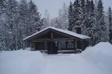 Фото номера Вилла с 1 спальней Дома для отпуска Toola-Lodge г. Сиоте 64